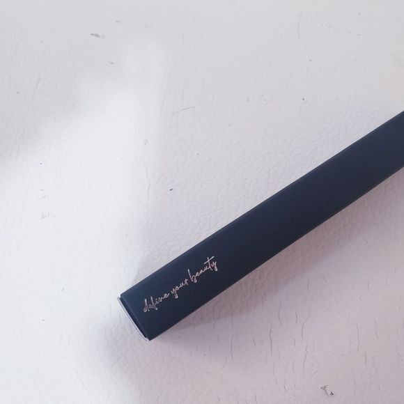 Creamy Fill & Define Lip Liner| Dominique Cosmetics - Picture 6 of 8